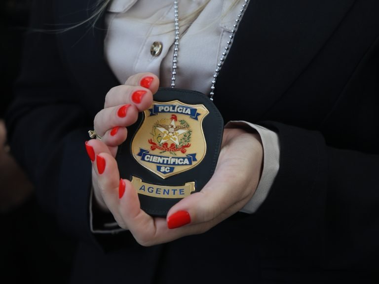 Polícia Científica de SC ganha reforço com 30 novos agentes aprovados em concurso