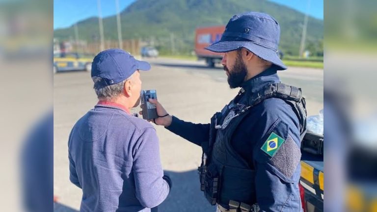 PRF flagra mais de 160 motoristas embriagados em rodovias federais de SC durante a Páscoa