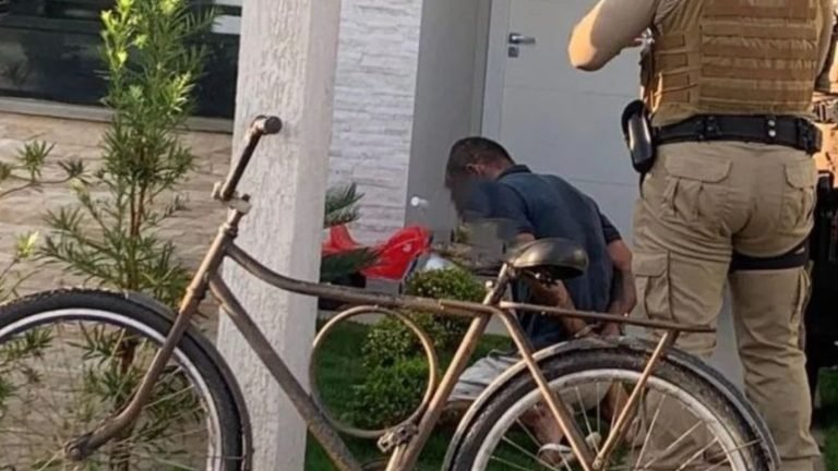 Criança autista é estuprada por homem que morava de favor na casa da família em SC