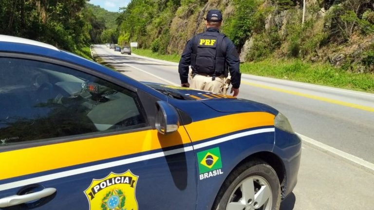 PRF reforça fiscalização nas rodovias de SC durante feriado de Páscoa